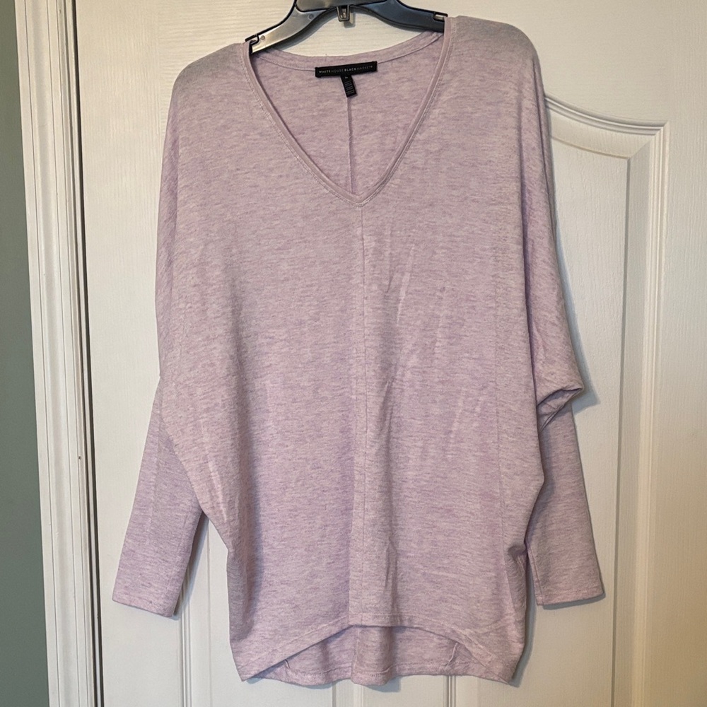 White House Black Market Light Purple V-Neck Long Sleeve Top